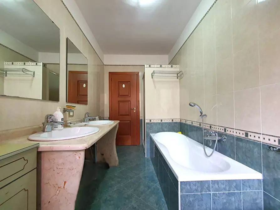 Immagine 12 di Appartamento in affitto  in Via Mario Greco 77 a Catanzaro