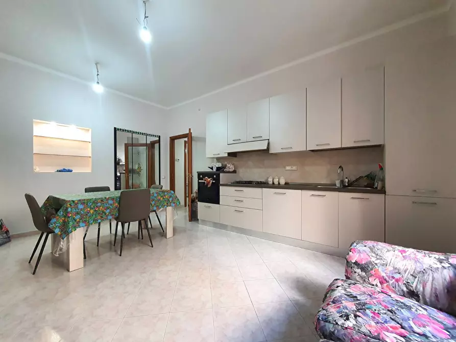 Immagine 5 di Appartamento in affitto  in via Carlo V a Catanzaro