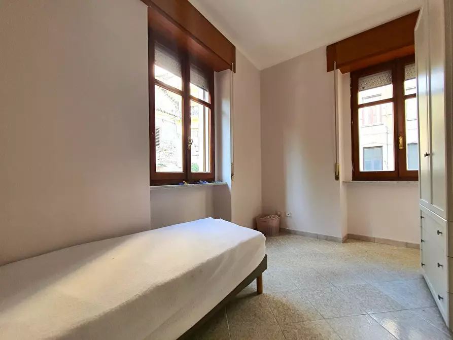 Immagine 9 di Appartamento in affitto  in via Carlo V a Catanzaro