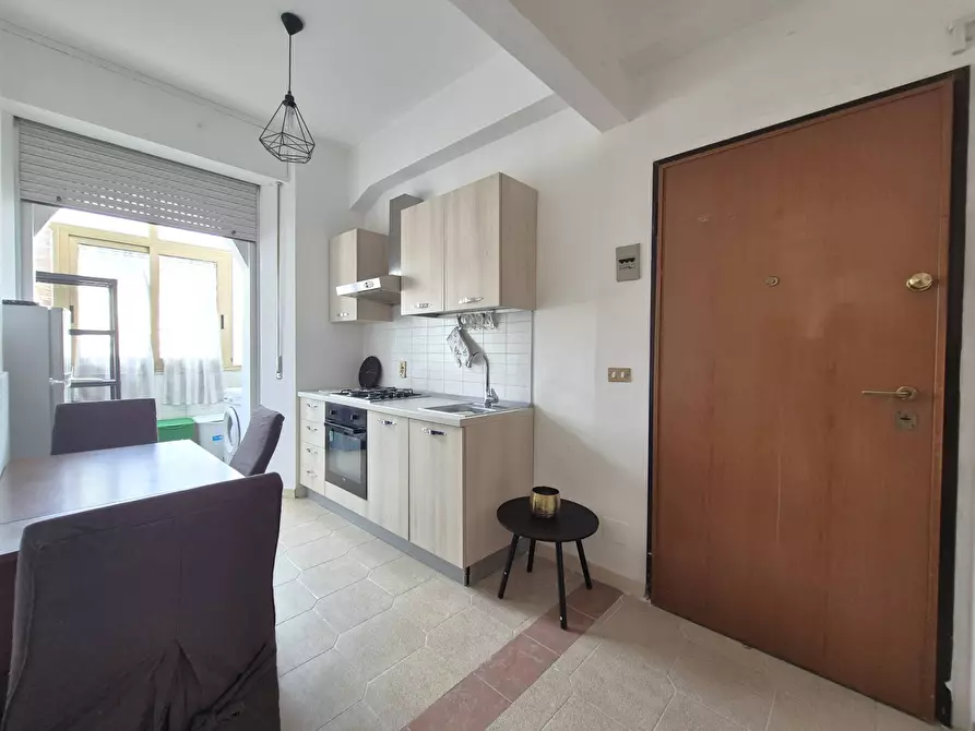 Immagine 11 di Camera in affitto  in via Cosenza a Catanzaro