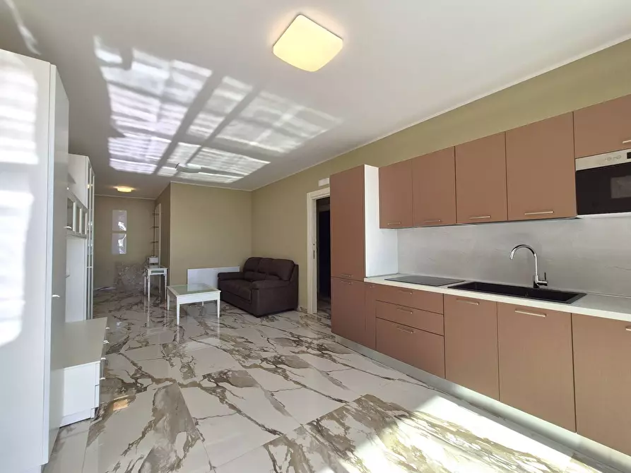 Immagine 4 di Appartamento in affitto  in viale Crotone a Catanzaro