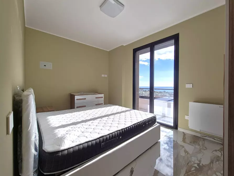 Immagine 5 di Appartamento in affitto  in viale Crotone a Catanzaro