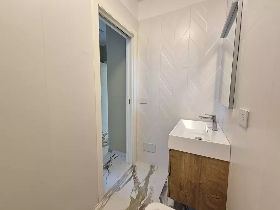 Immagine 16 di Appartamento in affitto  in viale Crotone a Catanzaro