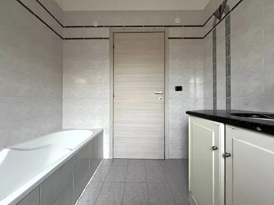 Immagine 17 di Appartamento in vendita  in Viale dei Feaci 9 a Squillace