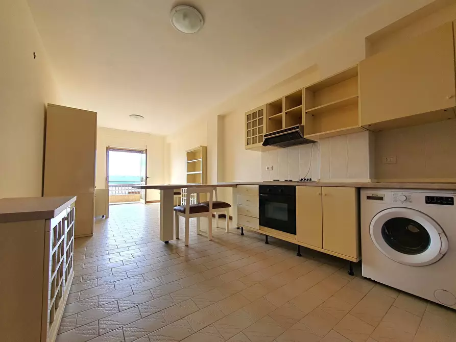 Immagine 2 di Appartamento in affitto  in via Tommaso Campanella a Catanzaro