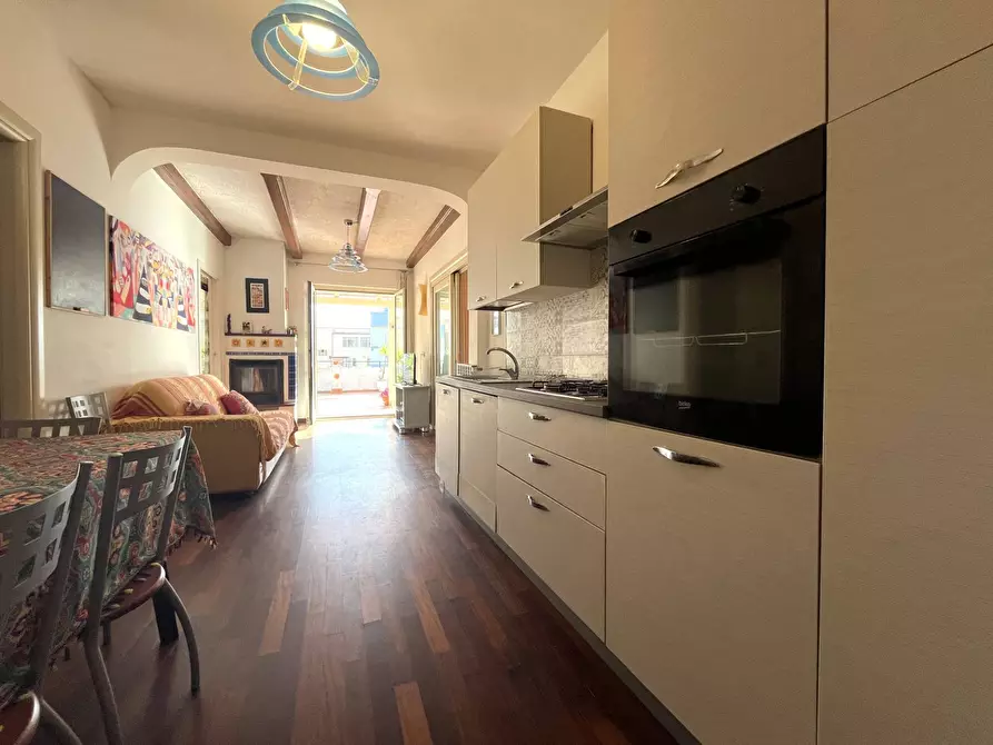 Immagine 10 di Camera in affitto  in viale Crotone a Catanzaro