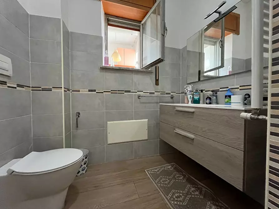 Immagine 11 di Appartamento in vendita  in via francesco caracciolo 53 a Catanzaro