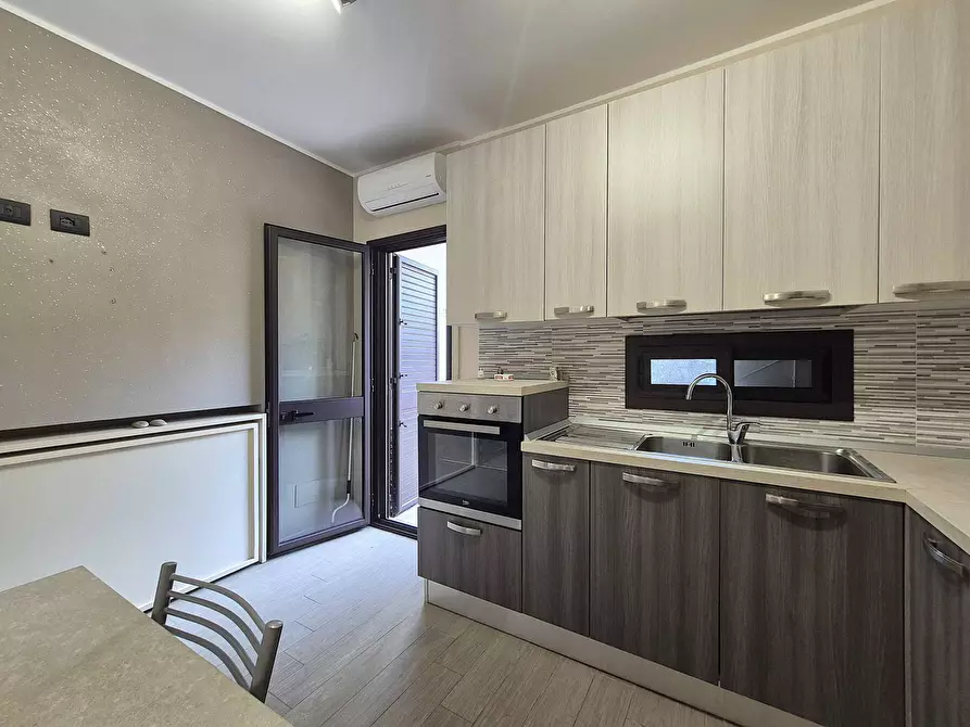 Immagine 4 di Villetta a schiera in affitto  in via Nausica 19 a Borgia