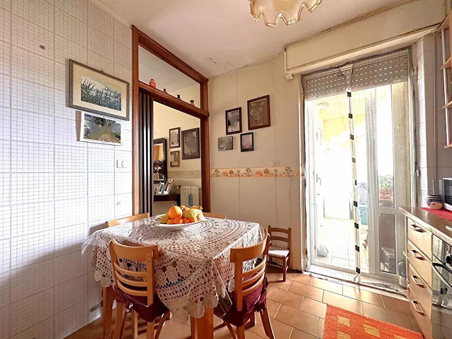 Immagine 6 di Appartamento in vendita  in Via Bezzecca 1/B a Catanzaro