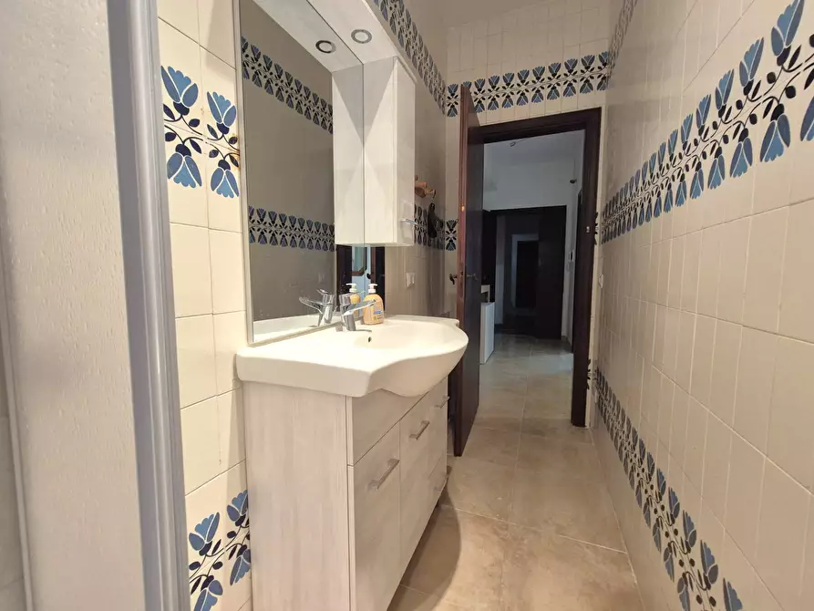 Immagine 9 di Appartamento in affitto  in Via Nazario Sauro a Catanzaro