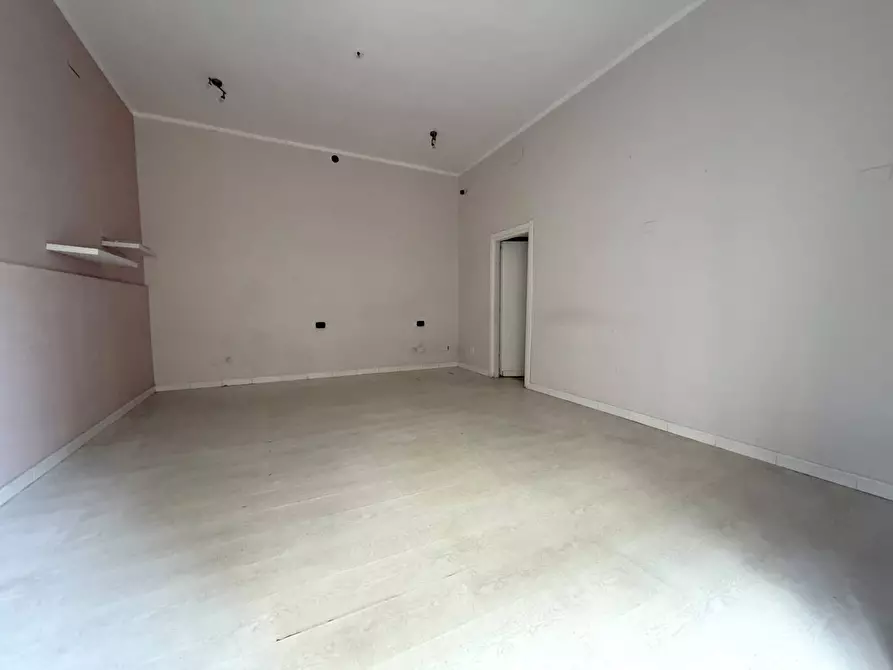 Immagine 3 di Negozio in affitto  in via Progresso 34 a Catanzaro