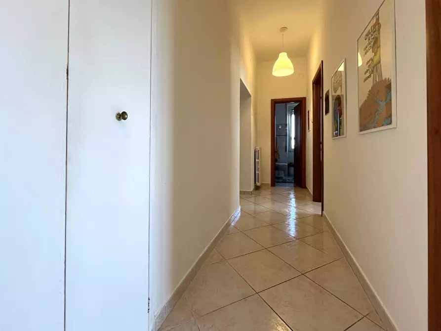 Immagine 8 di Appartamento in vendita  in via Sensales a Catanzaro