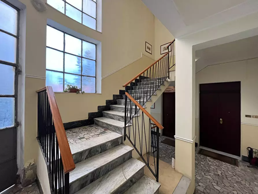 Immagine 22 di Appartamento in vendita  in via Sensales a Catanzaro