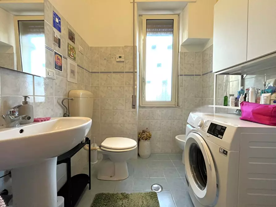 Immagine 12 di Appartamento in vendita  in via Sensales a Catanzaro