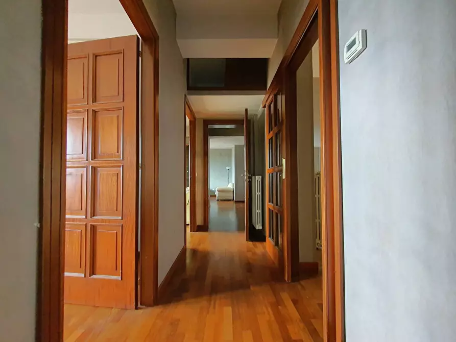 Immagine 11 di Appartamento in affitto  in viale Pio X a Catanzaro