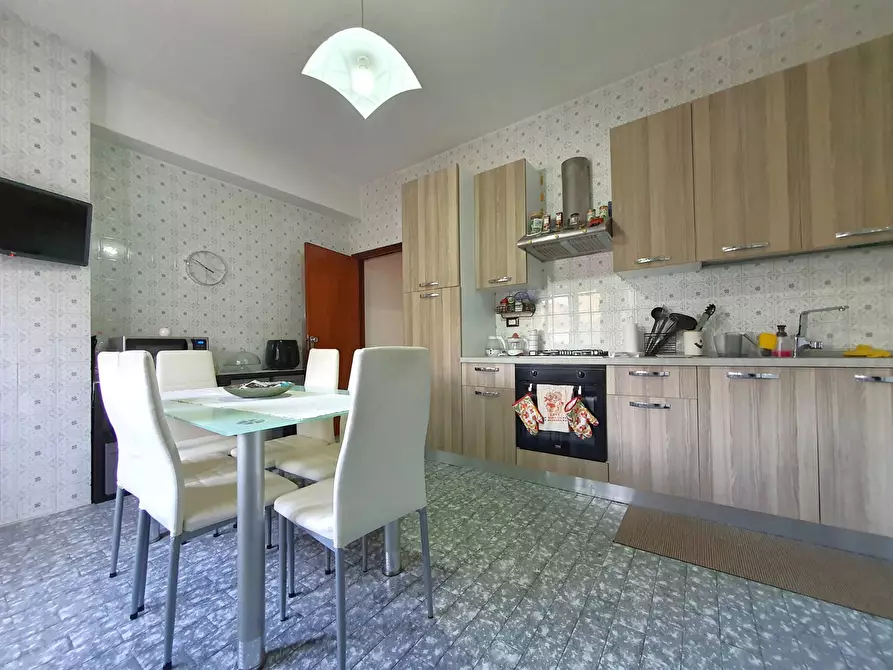 Immagine 6 di Appartamento in affitto  in via Carlo V a Catanzaro