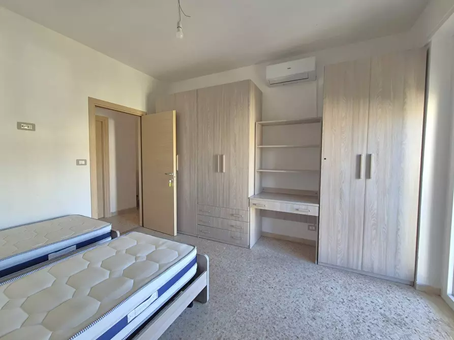 Immagine 9 di Camera in affitto  in Via Stretto Antico 8A a Catanzaro