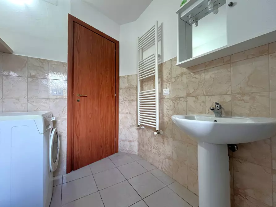 Immagine 7 di Appartamento in affitto  in via Giuditta Levato a Borgia