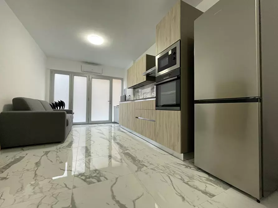 Immagine 9 di Appartamento in affitto  in via XX Settembre a Catanzaro