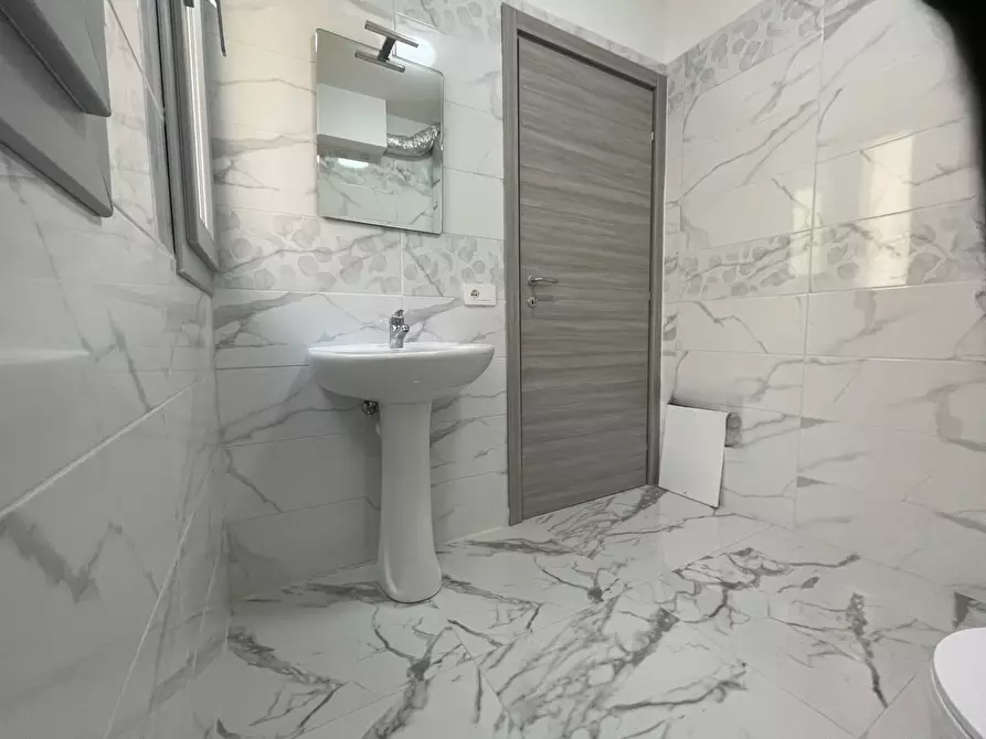 Immagine 4 di Appartamento in affitto  in via XX Settembre a Catanzaro