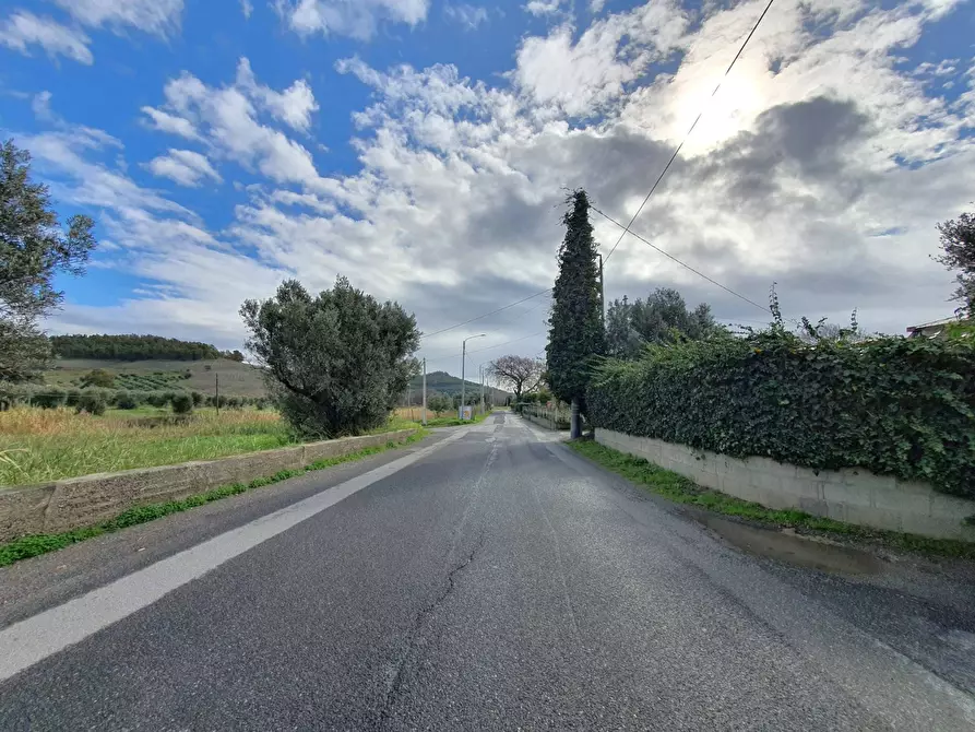 Immagine 12 di Terreno residenziale in vendita  in via Fiume Neto a Catanzaro