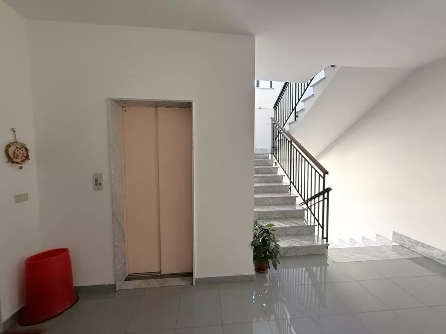 Immagine 16 di Appartamento in affitto  in viale Crotone a Catanzaro