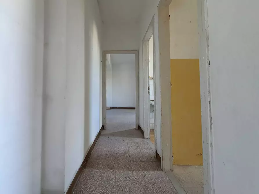 Immagine 3 di Appartamento in vendita  in via Francesco Acri a Catanzaro