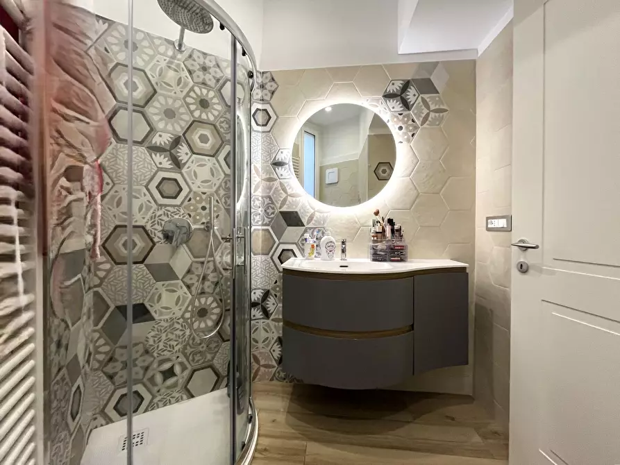 Immagine 13 di Appartamento in vendita  in Corso Giuseppe Mazzini 235 a Catanzaro