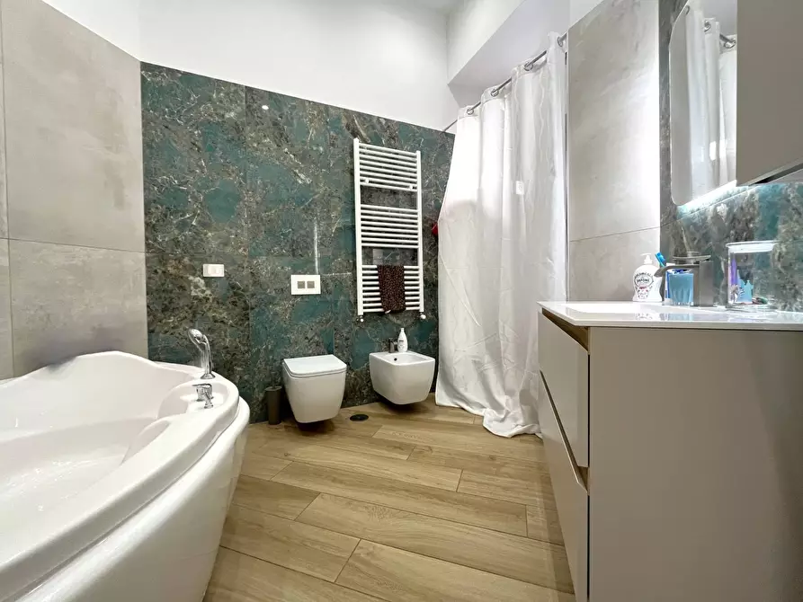 Immagine 7 di Appartamento in vendita  in Corso Giuseppe Mazzini 235 a Catanzaro