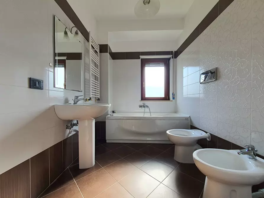 Immagine 16 di Villetta a schiera in vendita  in Via Padre Pietro da Settingiano a Amato