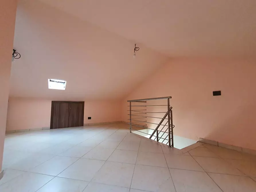 Immagine 31 di Villetta a schiera in vendita  in Via Padre Pietro da Settingiano a Amato