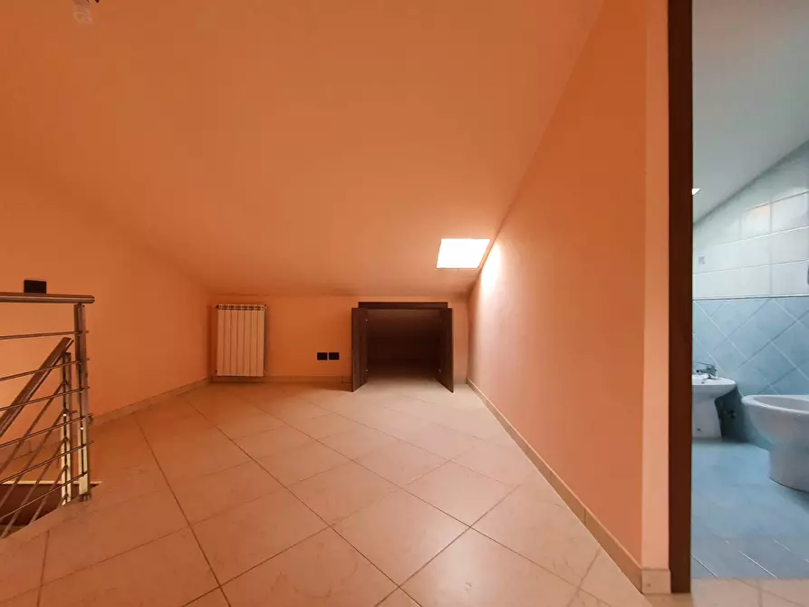 Immagine 30 di Villetta a schiera in vendita  in Via Padre Pietro da Settingiano a Amato