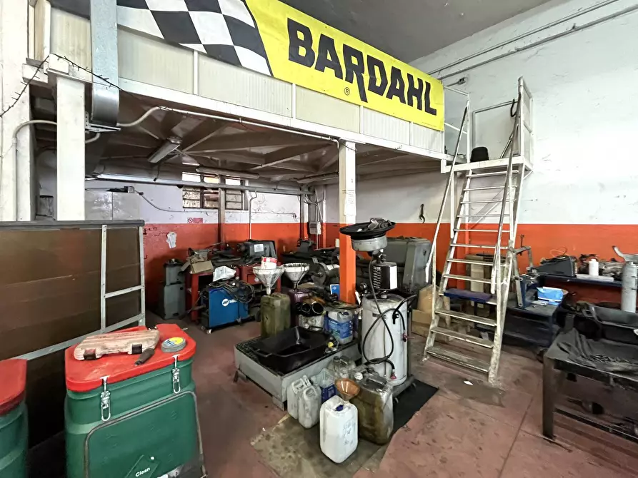 Immagine 5 di Capannone industriale in affitto  in Strada Statale 106 Jonica a Catanzaro