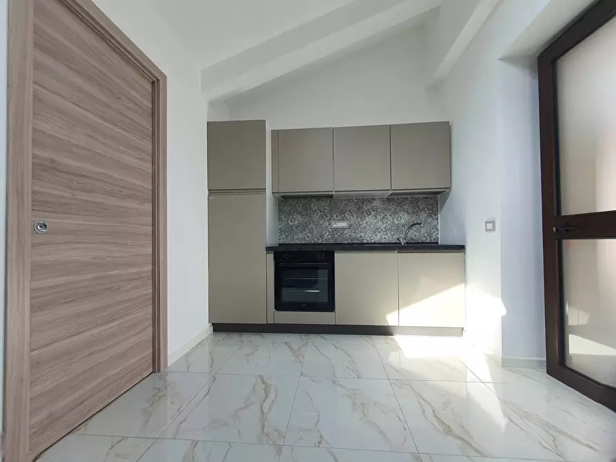 Immagine 11 di Appartamento in affitto  in Corso Giuseppe Mazzini a Catanzaro