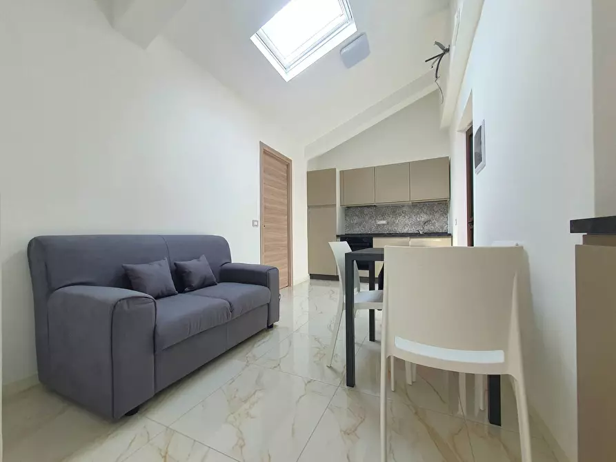 Immagine 2 di Appartamento in affitto  in Corso Giuseppe Mazzini a Catanzaro