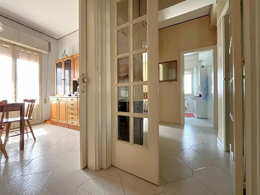 Immagine 9 di Appartamento in vendita  in viale Crotone a Catanzaro