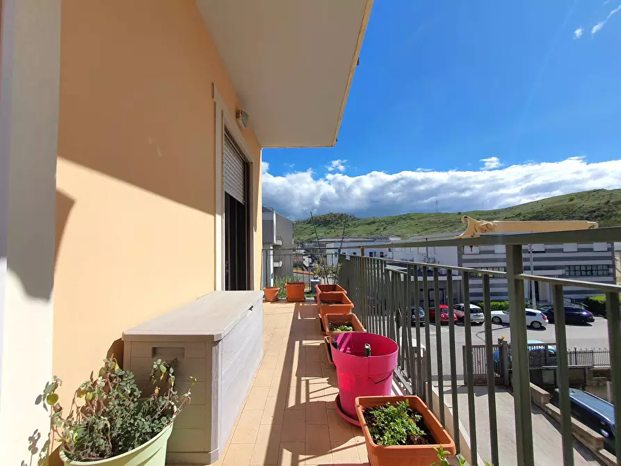 Immagine 7 di Appartamento in vendita  in via dei Conti Ruffo a Catanzaro