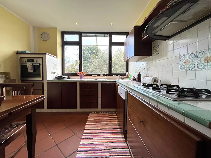 Immagine 9 di Casa semindipendente in vendita  in via dei Tulipani 32 a Catanzaro