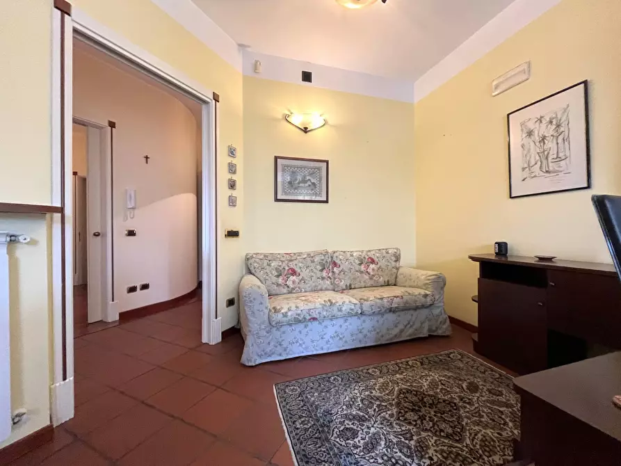 Immagine 11 di Casa semindipendente in vendita  in via dei Tulipani 32 a Catanzaro