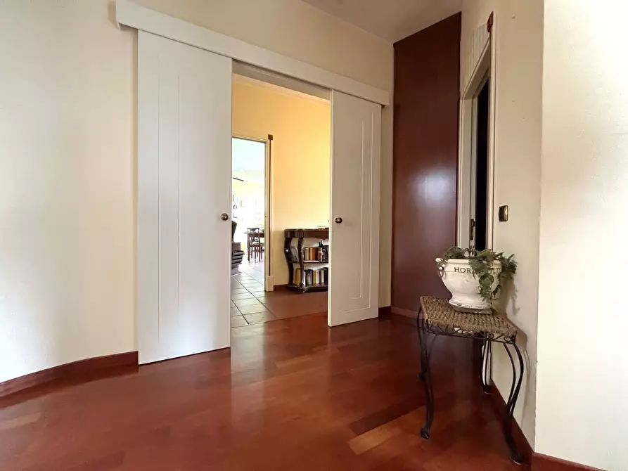 Immagine 17 di Casa semindipendente in vendita  in via dei Tulipani 32 a Catanzaro