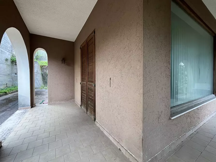 Immagine 4 di Villa in vendita  in Corso Bernardino Telesio 80 a Amato