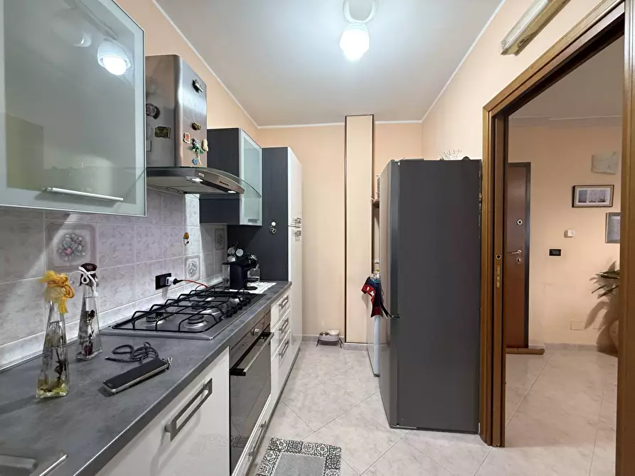 Immagine 5 di Appartamento in vendita  in viale Magna Grecia a Catanzaro