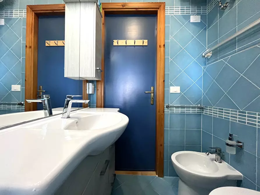 Immagine 14 di Appartamento in vendita  in Via San Martino 53 a Catanzaro