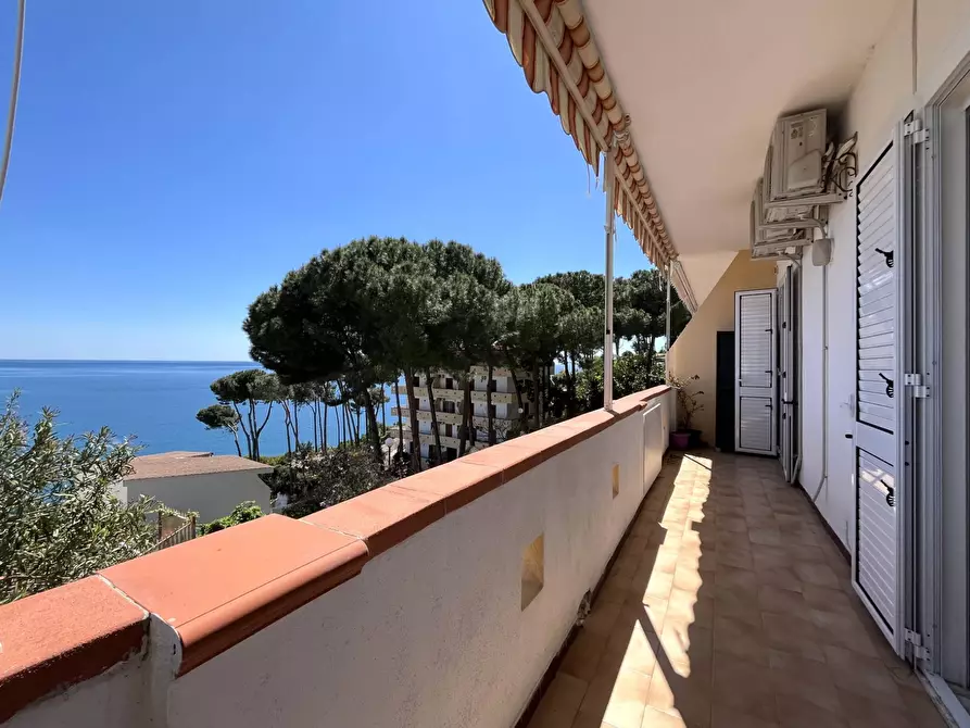 Immagine 1 di Appartamento in vendita  in Via San Martino 53 a Catanzaro