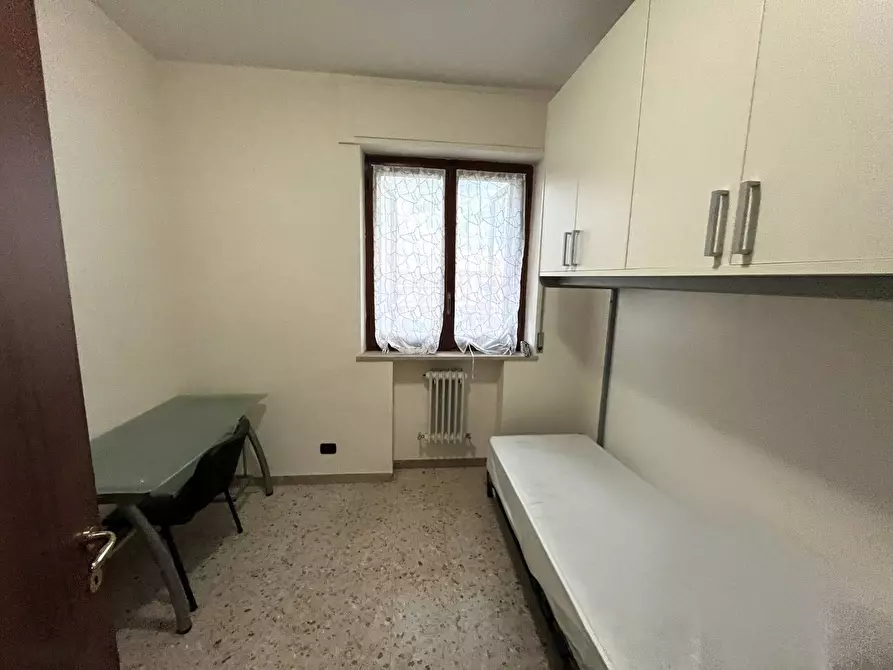 Immagine 9 di Camera in affitto  in Via Stretto Antico 8A a Catanzaro