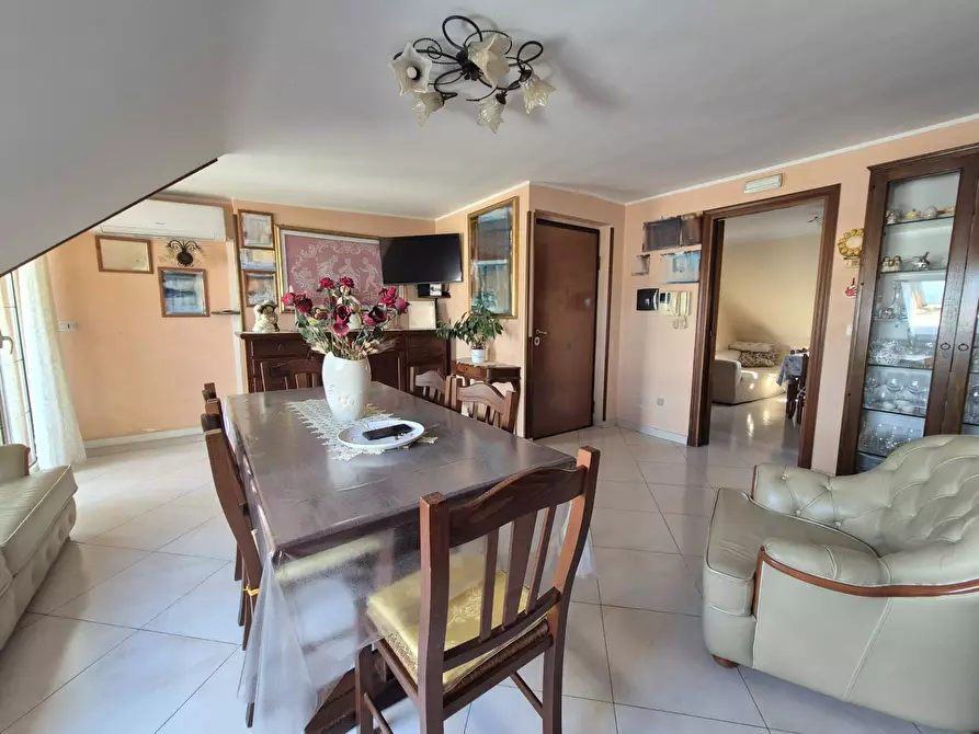 Immagine 2 di Appartamento in affitto  in Viale Crotone 147 a Catanzaro