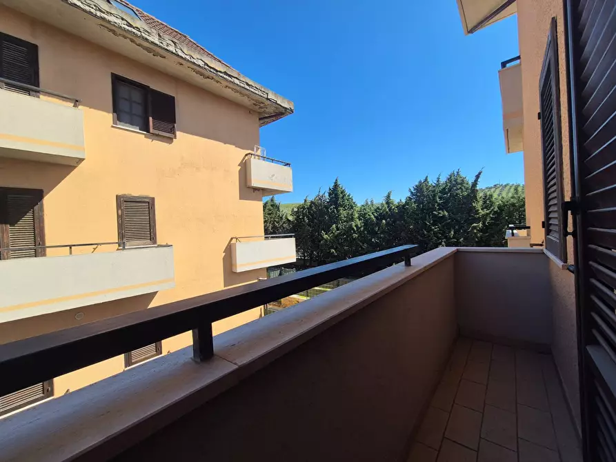 Immagine 9 di Appartamento in affitto  in Viale dei Conti Falluc a Catanzaro