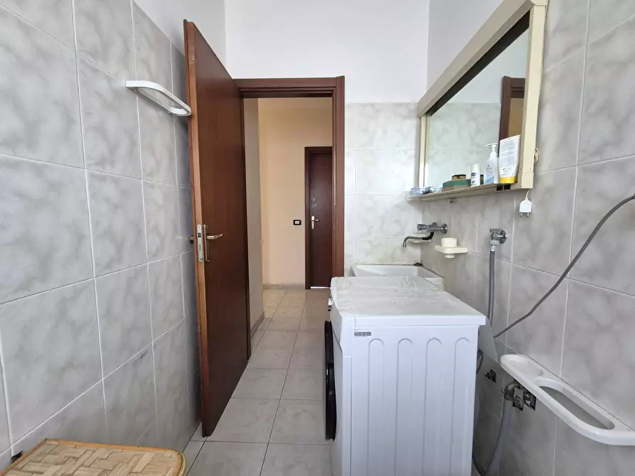 Immagine 17 di Appartamento in affitto  in Viale dei Conti Falluc a Catanzaro