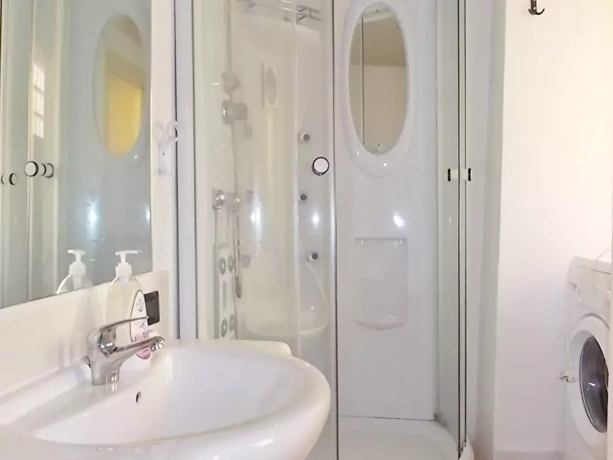 Immagine 15 di Casa semindipendente in vendita  in via Maddalena a Catanzaro