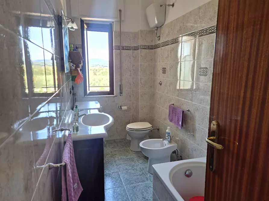 Immagine 10 di Camera in affitto  in Via Fiume 123 a Catanzaro
